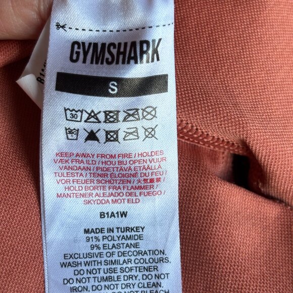 GYMSHARK Leggings in a light Coral Colour - Size S - 21" Inseam - EUC - Picture 4 of 6